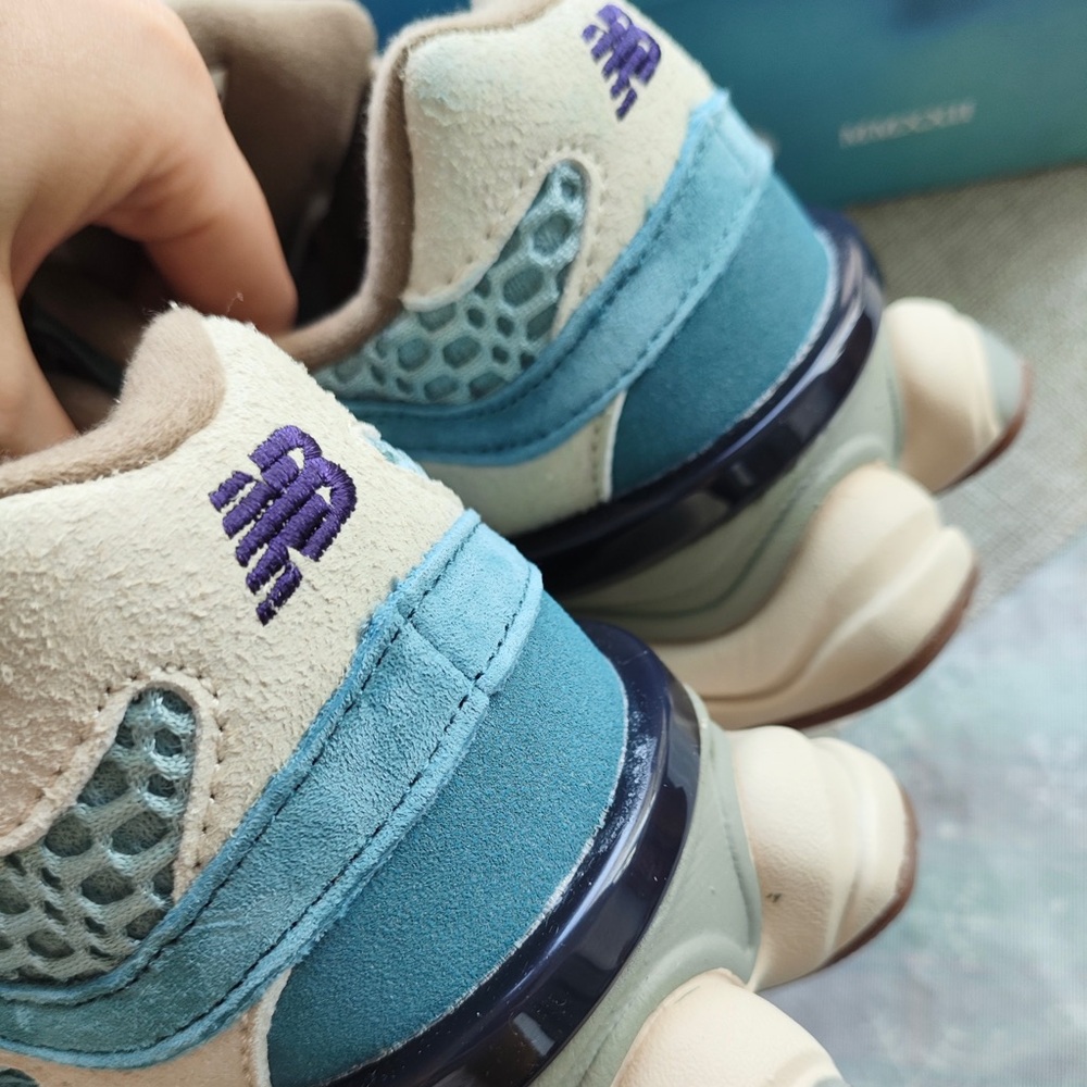 New Balance Teal Suede & Mesh Sneaker with Cream and Brown Details - Picture 3 of 6